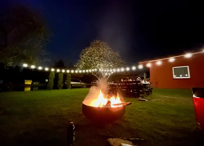 Jablon W Ogrodzie 홈스테이